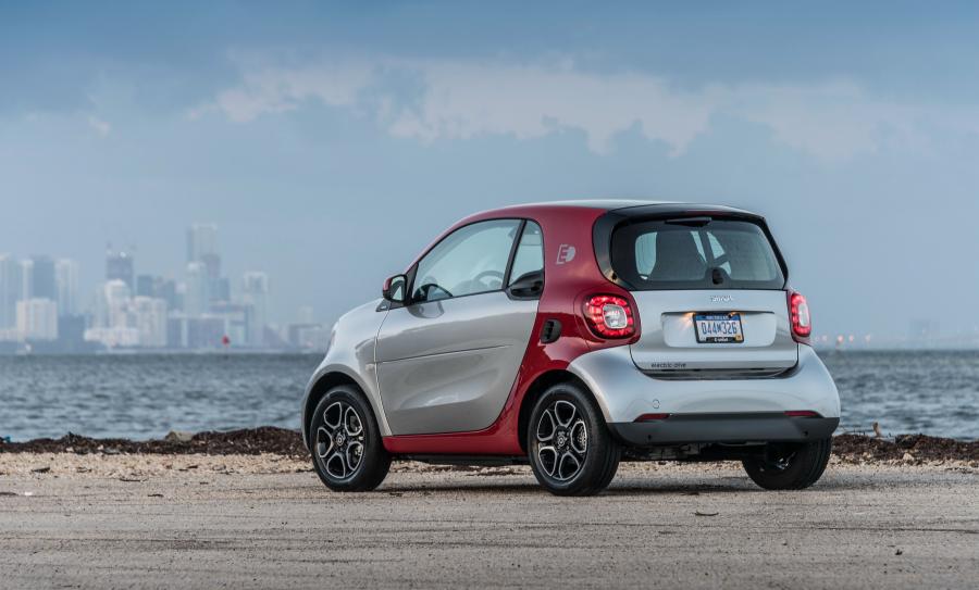  Smart ForTwo Prime Coupe Electric Drive 2016 года  (NA) (фото 2 из 30)
